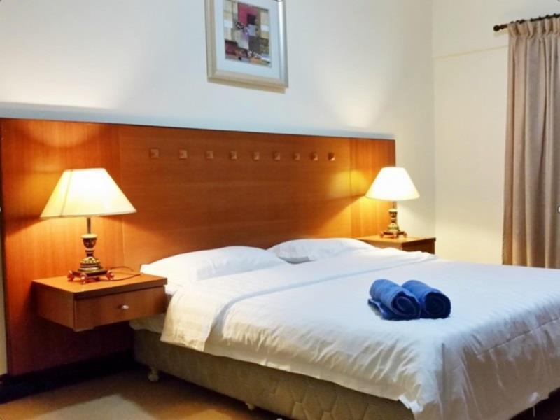 Kk Waterfront Suites At Marina Court コタキナバル エクステリア 写真